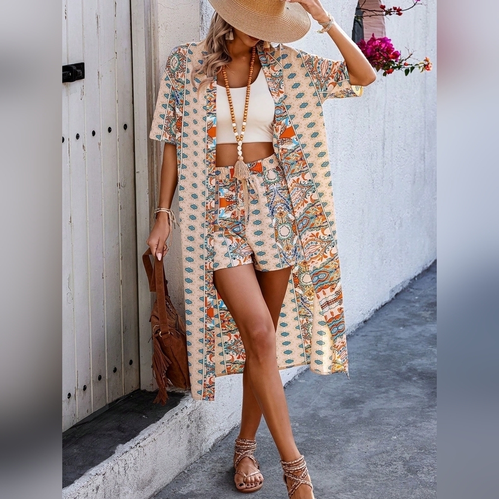 Women Print Suit - Picture 4 of 5